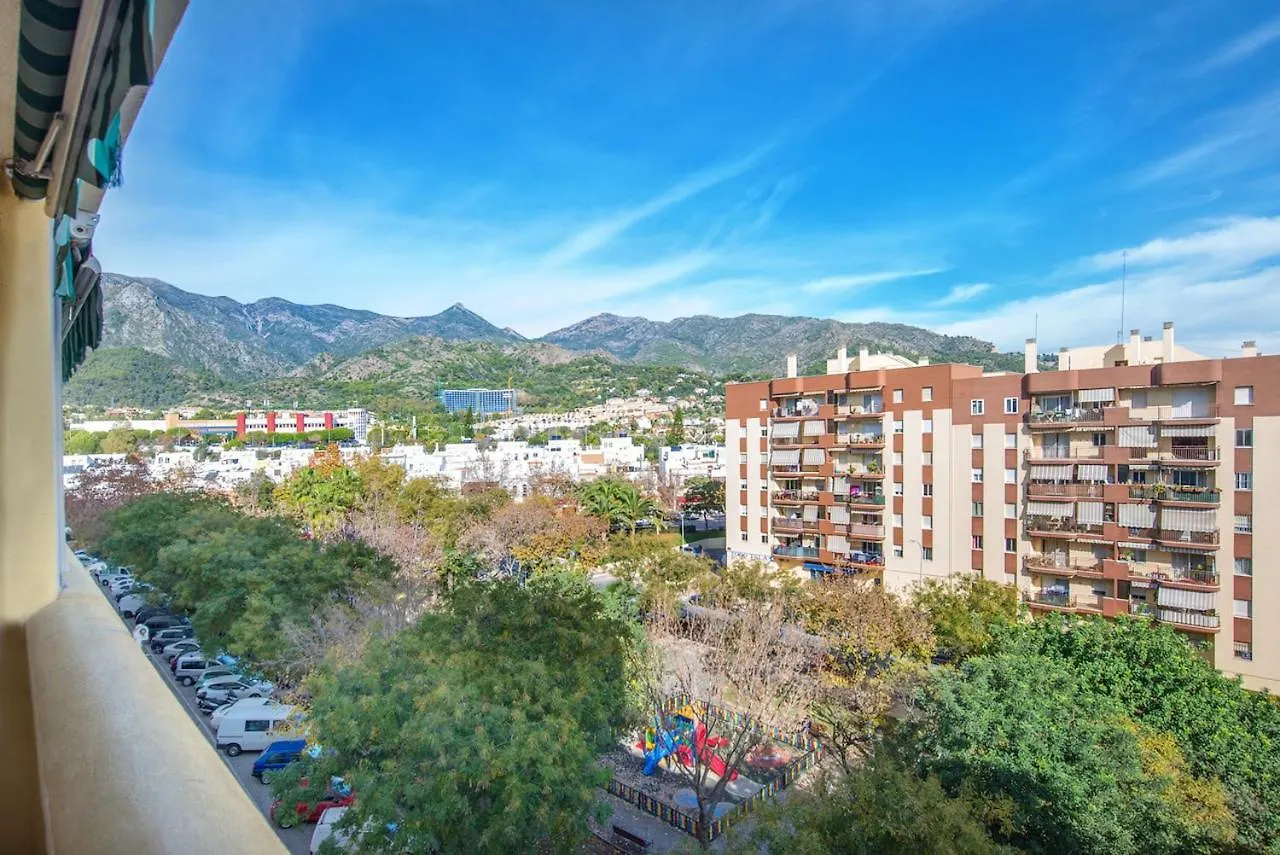 Elegant Apartment In Marbella With Sea And Mountain View.